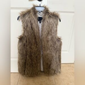 Banana Republic Faux Fur Vest in Tan